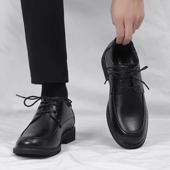 Черная кожаная обувь Мужская Деловая Официальная одежда Повседневная Осенняя Мужская кожаная обувь Малого размера и размера плюс Мужская обувь 45 46 Si