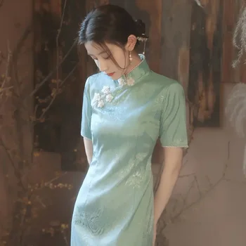 Летнее китайское традиционное Ципао, современное зеленое винтажное платье с элегантными цветами, женское облегающее платье Миди для вечеринок и банкетов Cheongsams